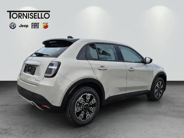 Fiat 600 1.2 Hybrid Icon Swiss Edition
