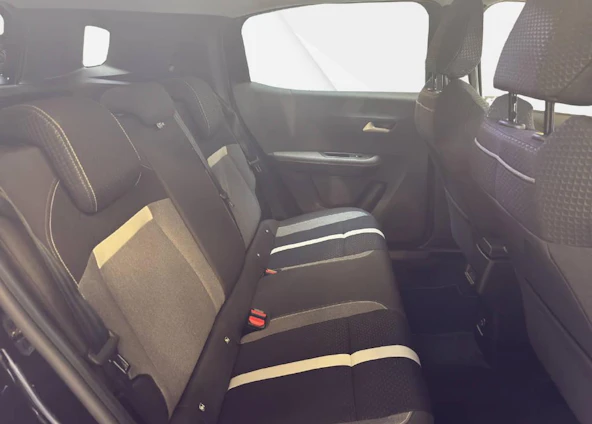 immagine del veicolo 7 immagine del veicolo 7