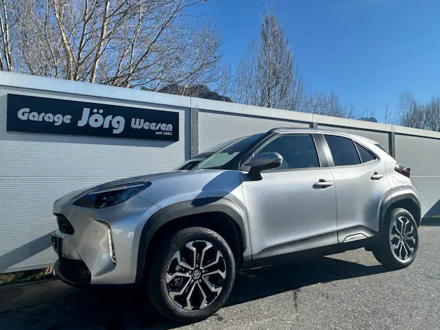 Toyota Yaris Cross 1.5 VVT-i HSD Trend AWD-i