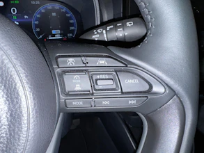 https://vehicle.imgix.net/4222747/2929dca0-ce32-49ed-96bb-62558d9cfe20.jpeg