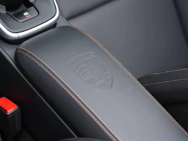 Porsche 911 Carrera 4S Cabriolet