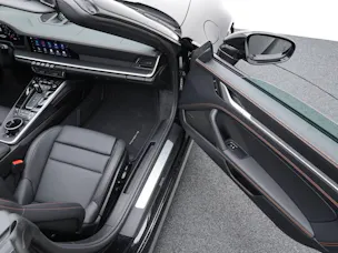 Porsche 911 Carrera 4S Cabriolet