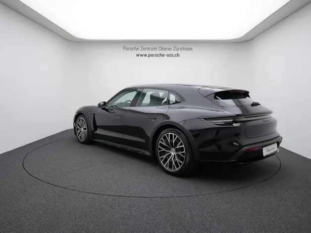 Porsche Taycan 4 Cross Turismo