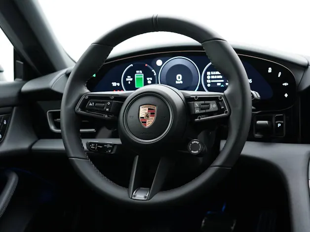 Porsche Taycan 4 Cross Turismo
