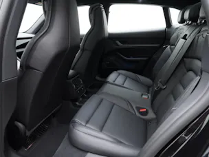 Porsche Taycan 4 Cross Turismo