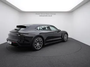 Porsche Taycan 4 Cross Turismo