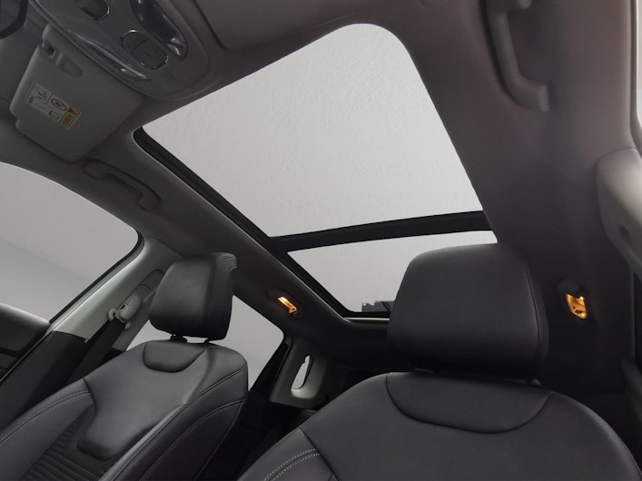 Fahrzeugbild JEEP COMPASS