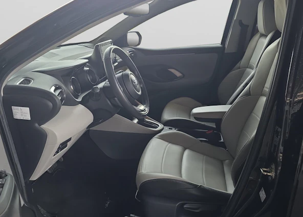 image du véhicule 8 image du véhicule 8