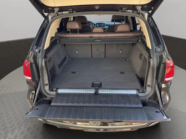 BMW X5 40e xDrive paddles