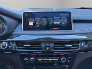 BMW X5 40e xDrive paddles