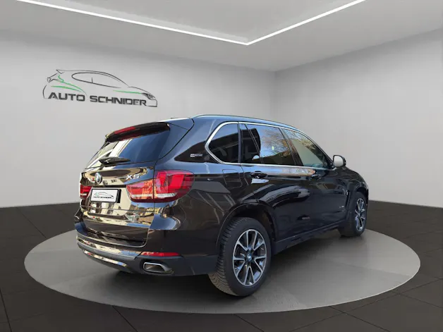 BMW X5 40e xDrive paddles