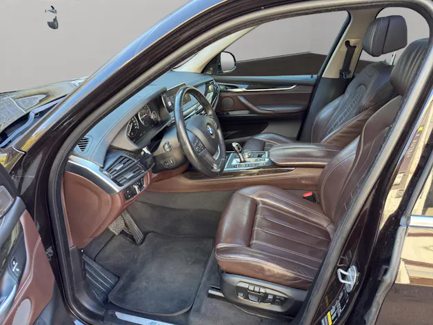 BMW X5 40e xDrive paddles