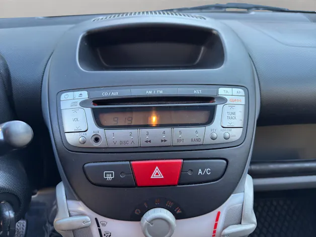 Toyota Aygo 1.0 VVT-i Linea Sol