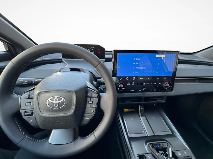 Fahrzeugbild TOYOTA BZ4X