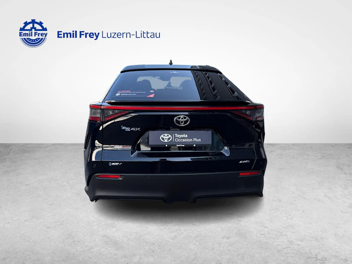 Fahrzeugbild TOYOTA BZ4X