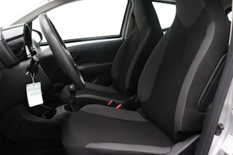 https://vehicle.imgix.net/4222908/0b1366d1-cb06-4760-a006-828dff5ec887.JPG