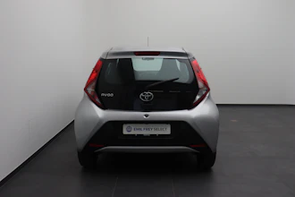 https://vehicle.imgix.net/4222908/3a14b552-867c-4edd-9211-575ce04be5af.JPG