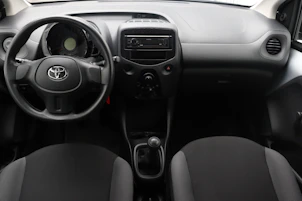 Fahrzeugbild TOYOTA Aygo 1.0 VVT-i x