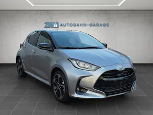 Toyota Yaris 1.5 VVT-i HSD Premium