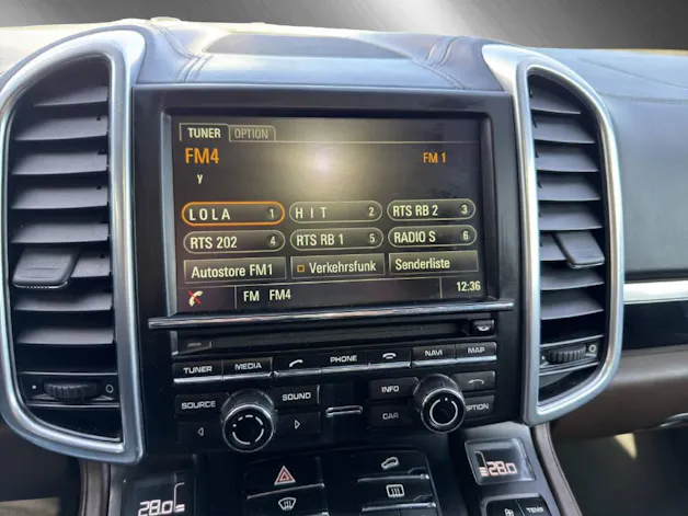 Porsche Cayenne 3.0 V6 TDI TipT **Inkl. AHK**