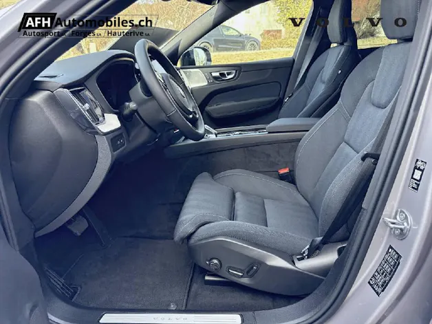 Volvo XC60 2.0 T6 TE Ultra Dark eAWD 246H4TM0D1