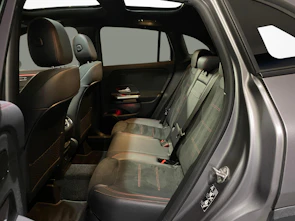 Fahrzeugbild MERCEDES-BENZ GLA 200 AMG Line 4matic