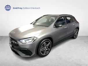 Mercedes-Benz GLA 200 AMG Line 4matic