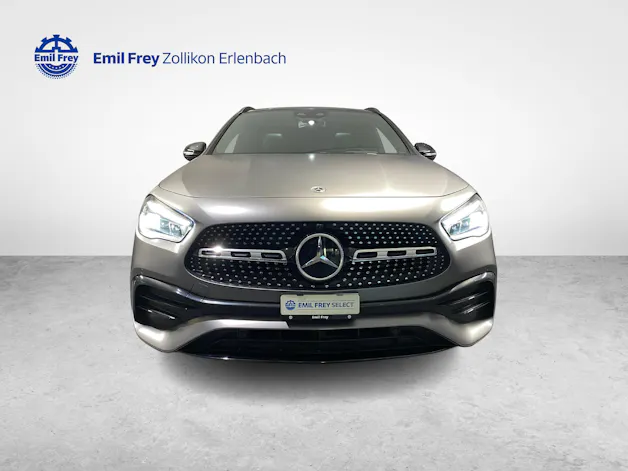 Mercedes-Benz GLA 200 AMG Line 4matic