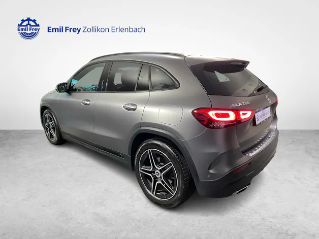 Mercedes-Benz GLA 200 AMG Line 4matic