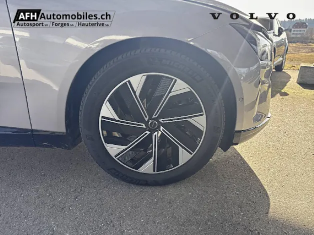 Volvo ES90 Ultra