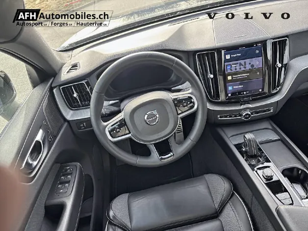 Volvo XC60 2.0 B5 MH R-Design AWD