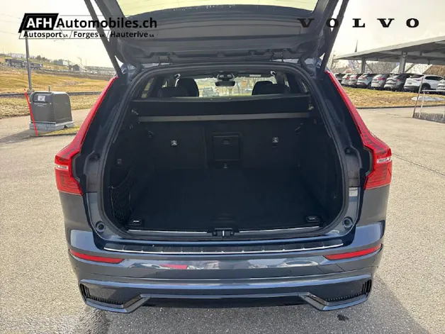 Volvo XC60 2.0 B5 MH R-Design AWD