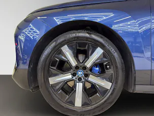 BMW iX xDrive40