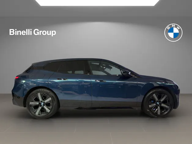BMW iX xDrive40