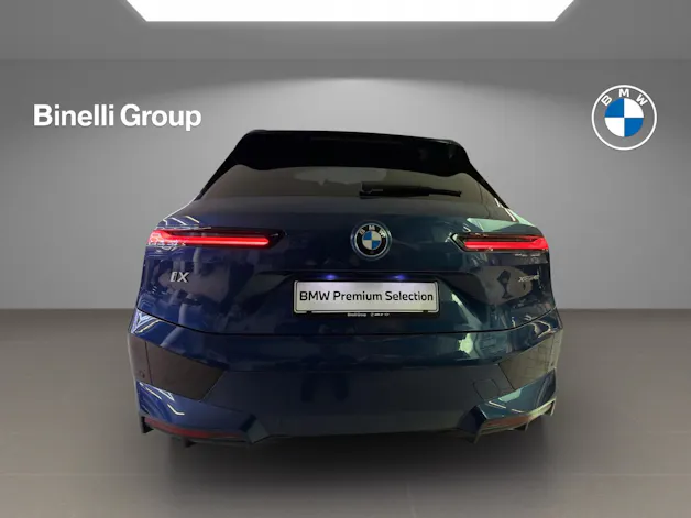 BMW iX xDrive40