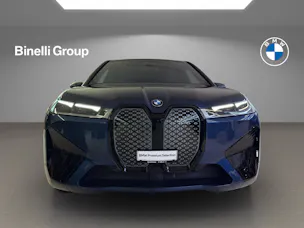 BMW iX xDrive40