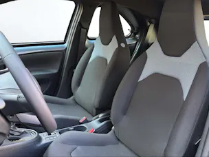 Toyota Aygo X 1.5 VVT-i HSD Comfort