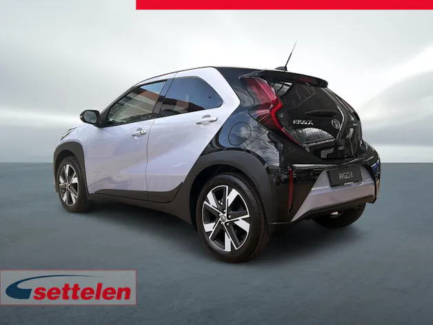 Toyota Aygo X 1.5 VVT-i HSD Trend