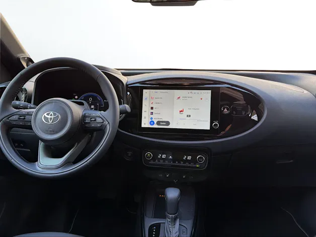 Toyota Aygo X 1.5 VVT-i HSD Style