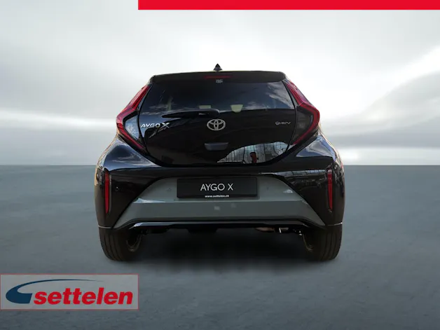 Toyota Aygo X 1.5 VVT-i HSD Style
