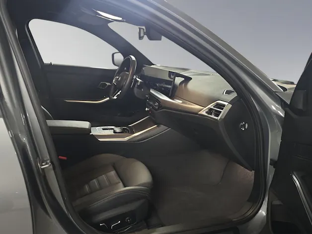 BMW 330e xDrive SAG Touring