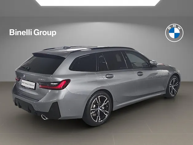 BMW 330e xDrive SAG Touring