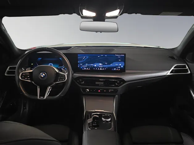 BMW 330e xDrive SAG Touring