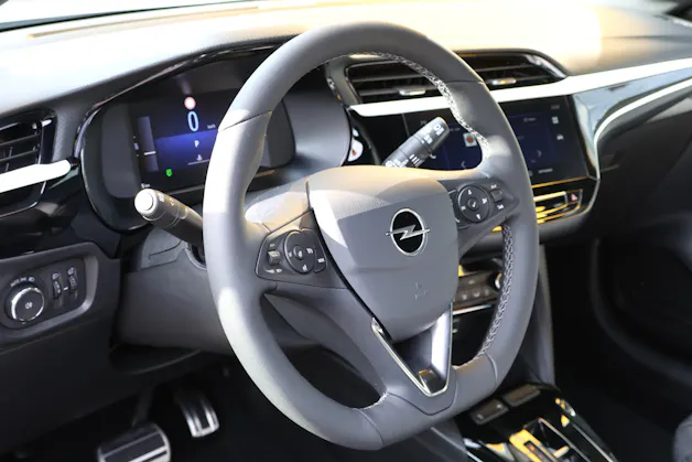 Opel Corsa 1.2 T Hybrid Viva