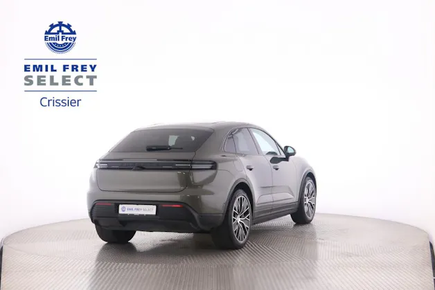 Porsche Macan 4