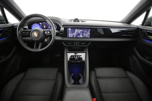 Porsche Macan 4