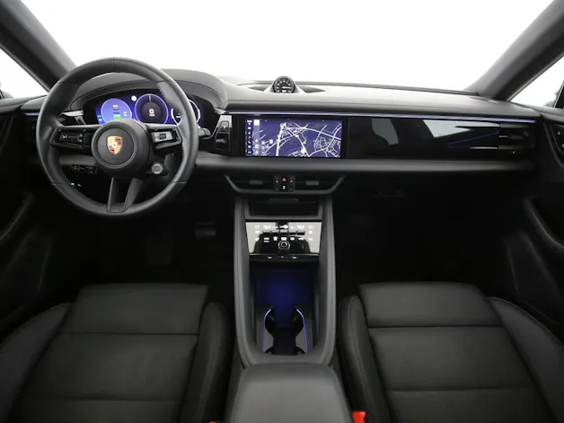 Porsche Macan 4