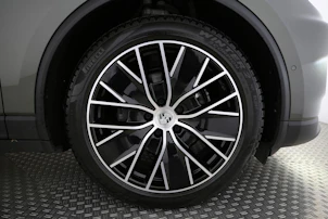 Fahrzeugbild PORSCHE Macan 4