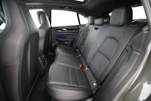 Fahrzeugbild PORSCHE Macan 4