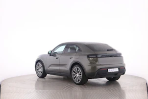 Fahrzeugbild PORSCHE Macan 4